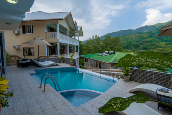 Seychelles - La Digue - Mountain View Hotel***