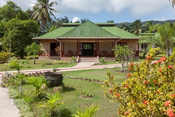 Paradise Flycatcher's Lodge